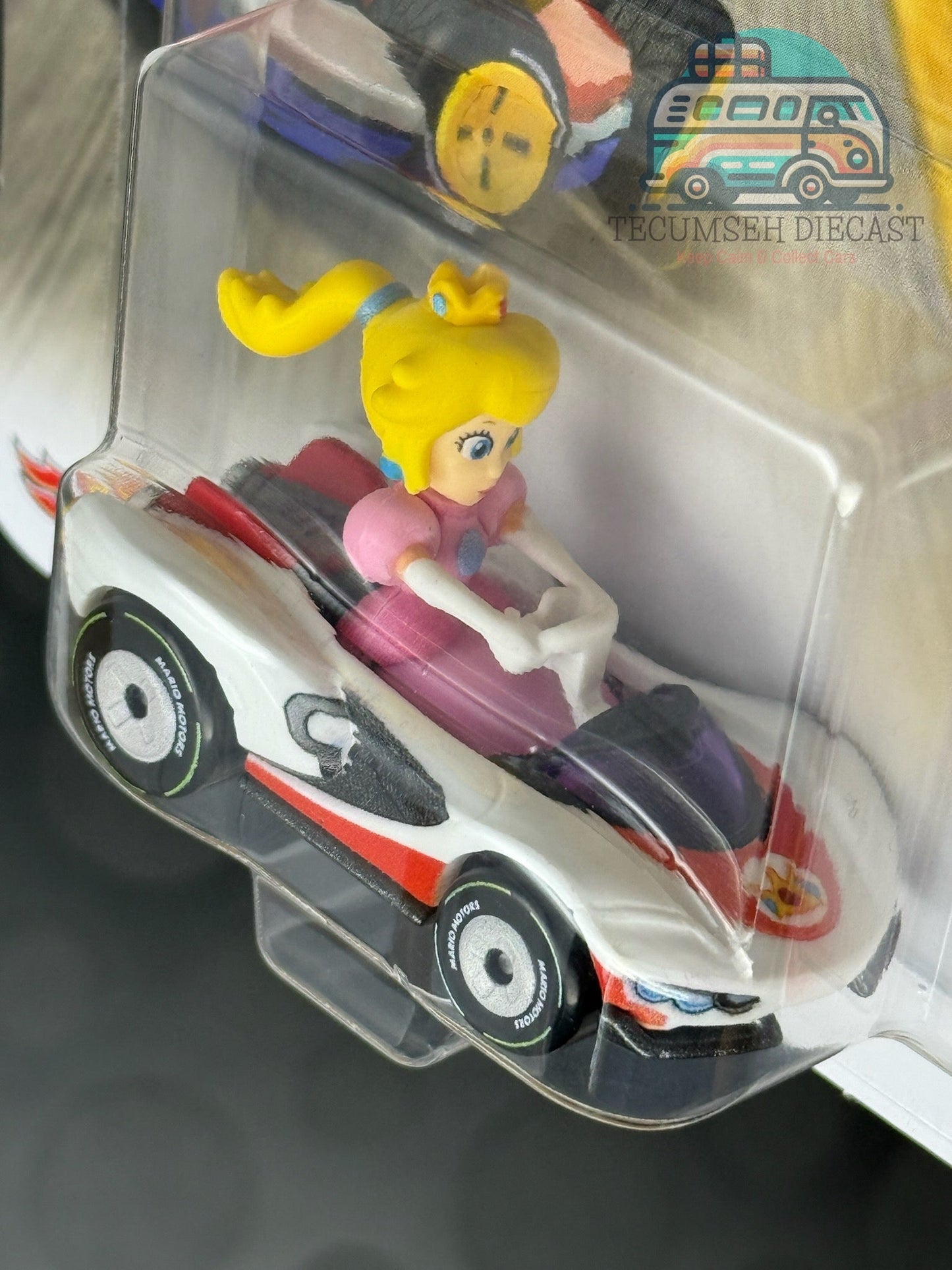 Princess Peach - P-Wing