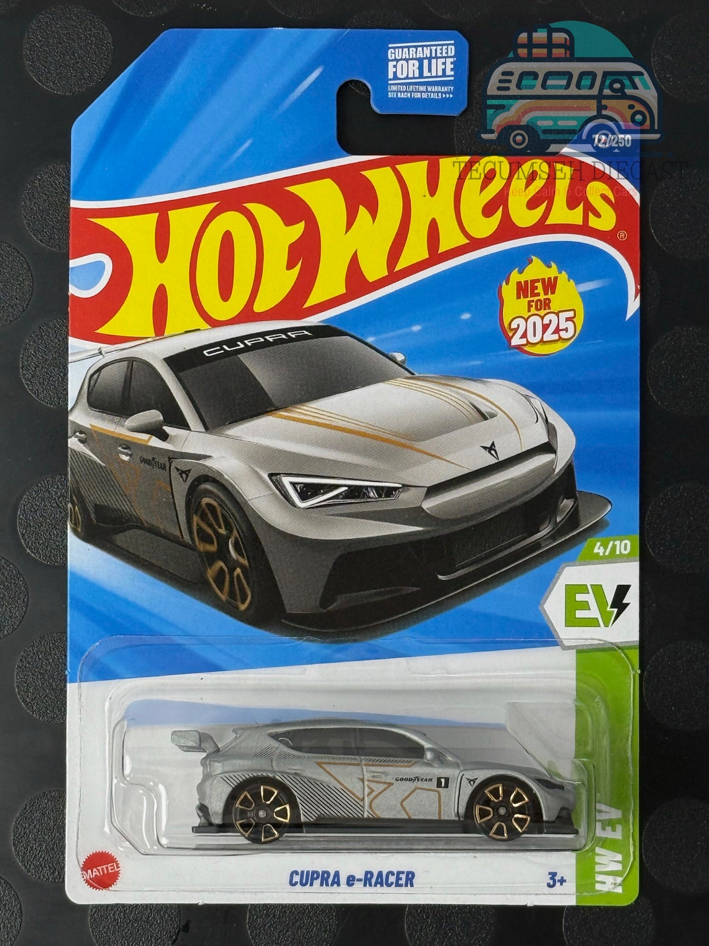 Cupra e-Racer (2nd colour - Grey)