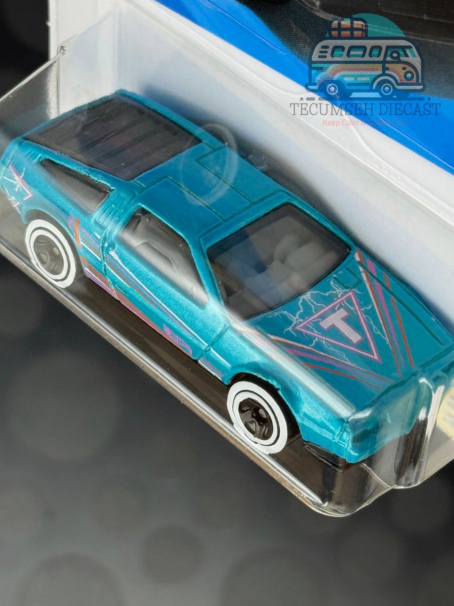 DMC DeLorean (2nd colour - Green)