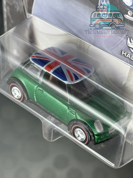 Mini Cooper (Greatest Rides 11/19)