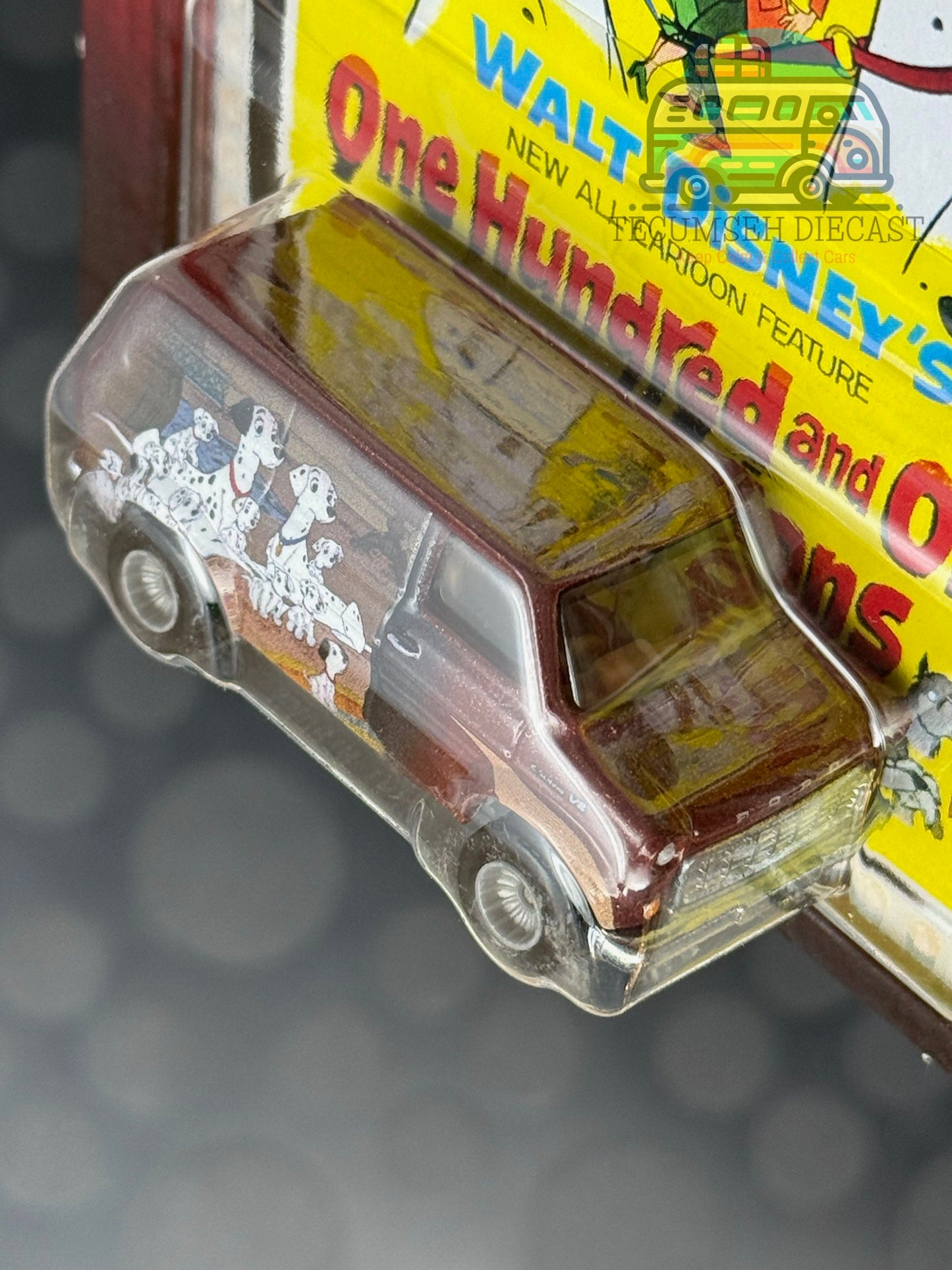 Ford Transit Supervan ft. The 101 Dalmatians (Disney 4/5)