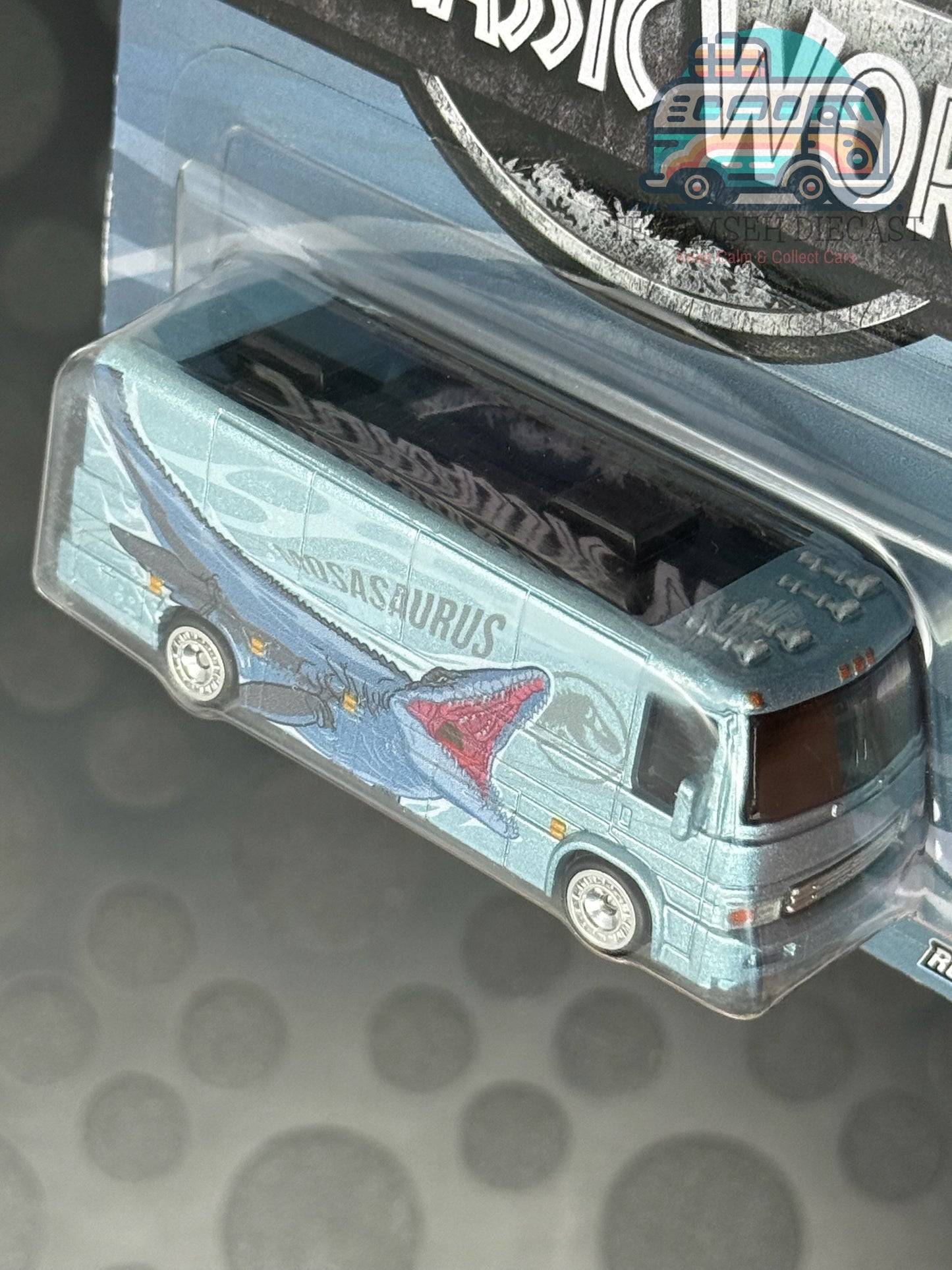 Bus touristique HW avec Mosasaurus (Jurassic World 5/5)