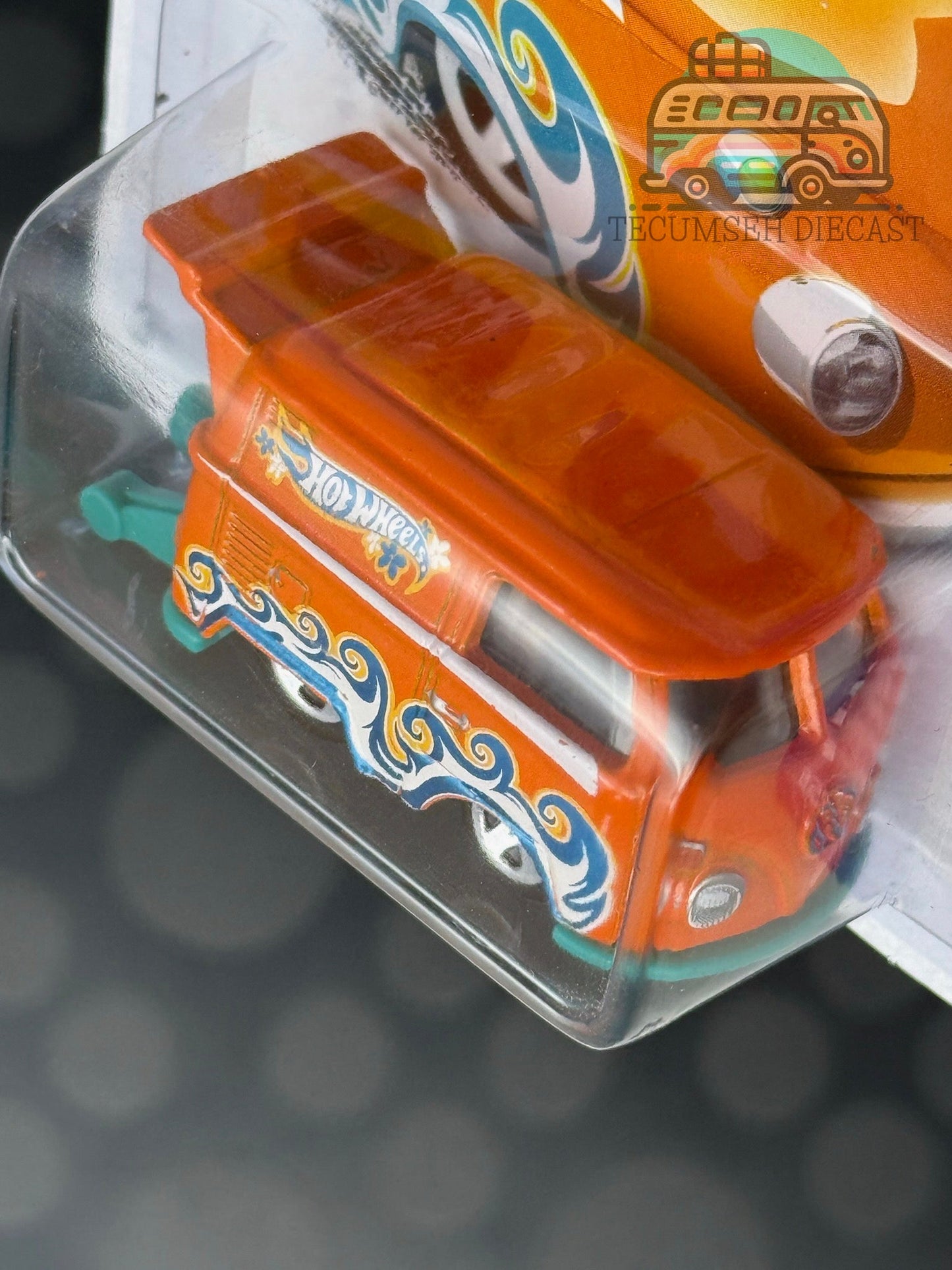 Volkswagen Kool Kombi (2ème couleur - Orange)