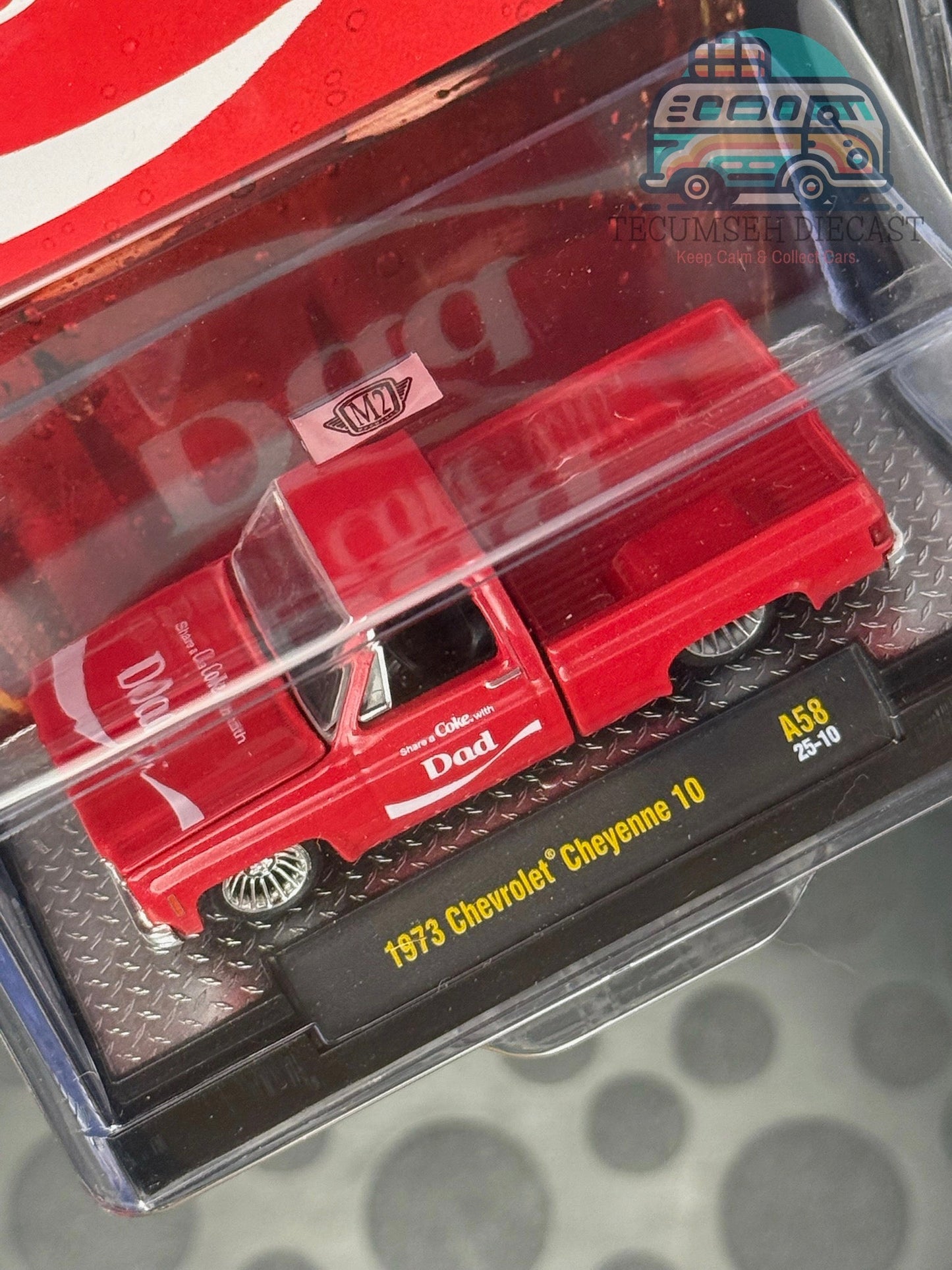 Chevrolet Cheyenne 1973 10 - Partager un Coca avec papa