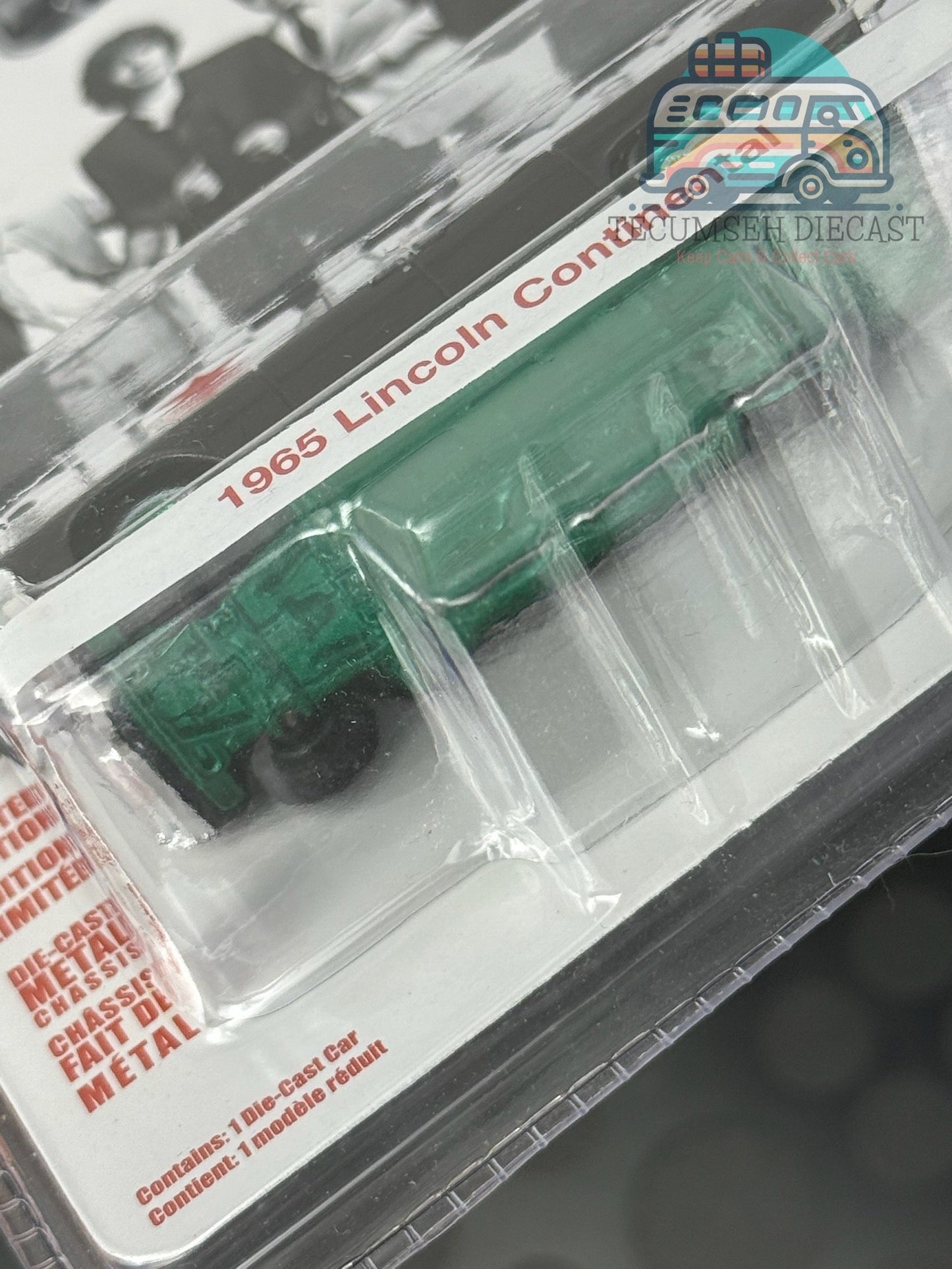 1965 Lincoln Continental - entourage [GREENIE]