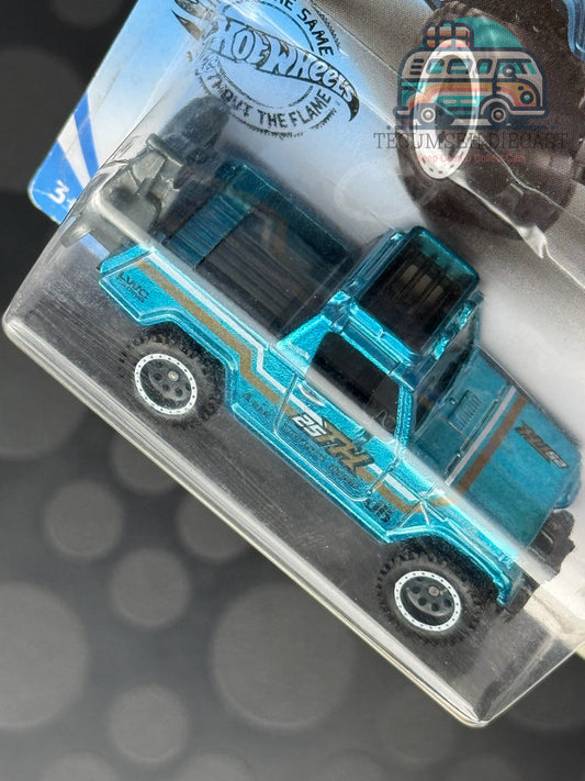 Jeepster Commando 67 [STH]