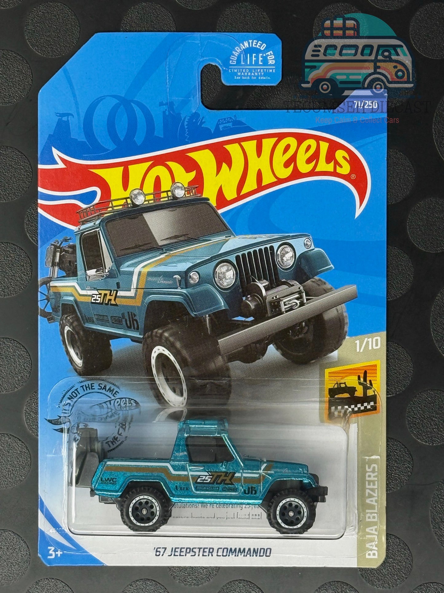 Jeepster Commando 67 [STH]