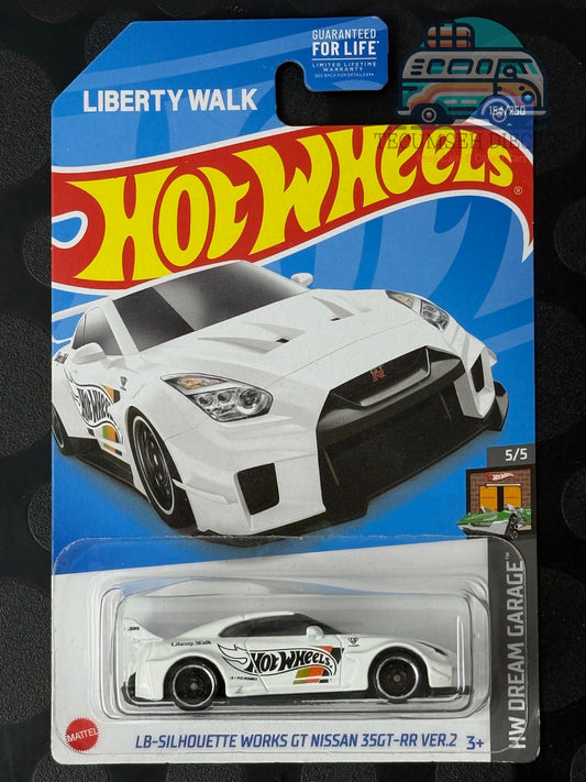 LB-Silhouette Works GT Nissan 35GT-RR Ver.2 (2e couleur - Blanc)