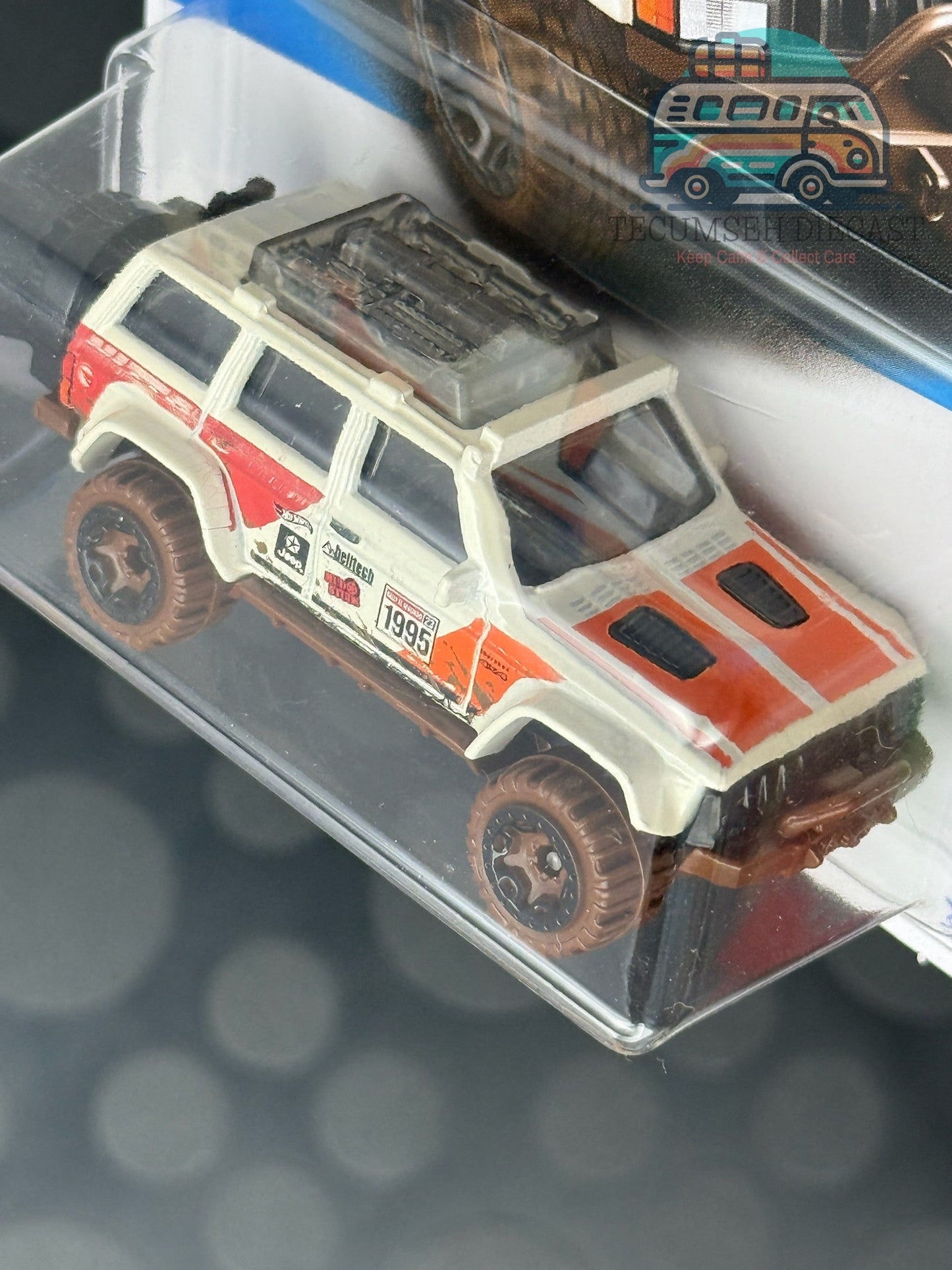 ’95 Jeep Cherokee [TH]