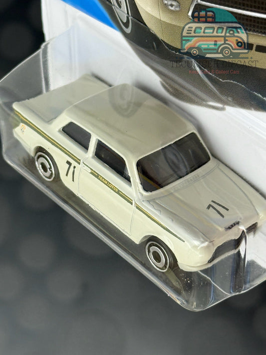 Lotus Cortina