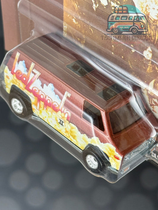 Super Van (Led Zeppelin 2/5)