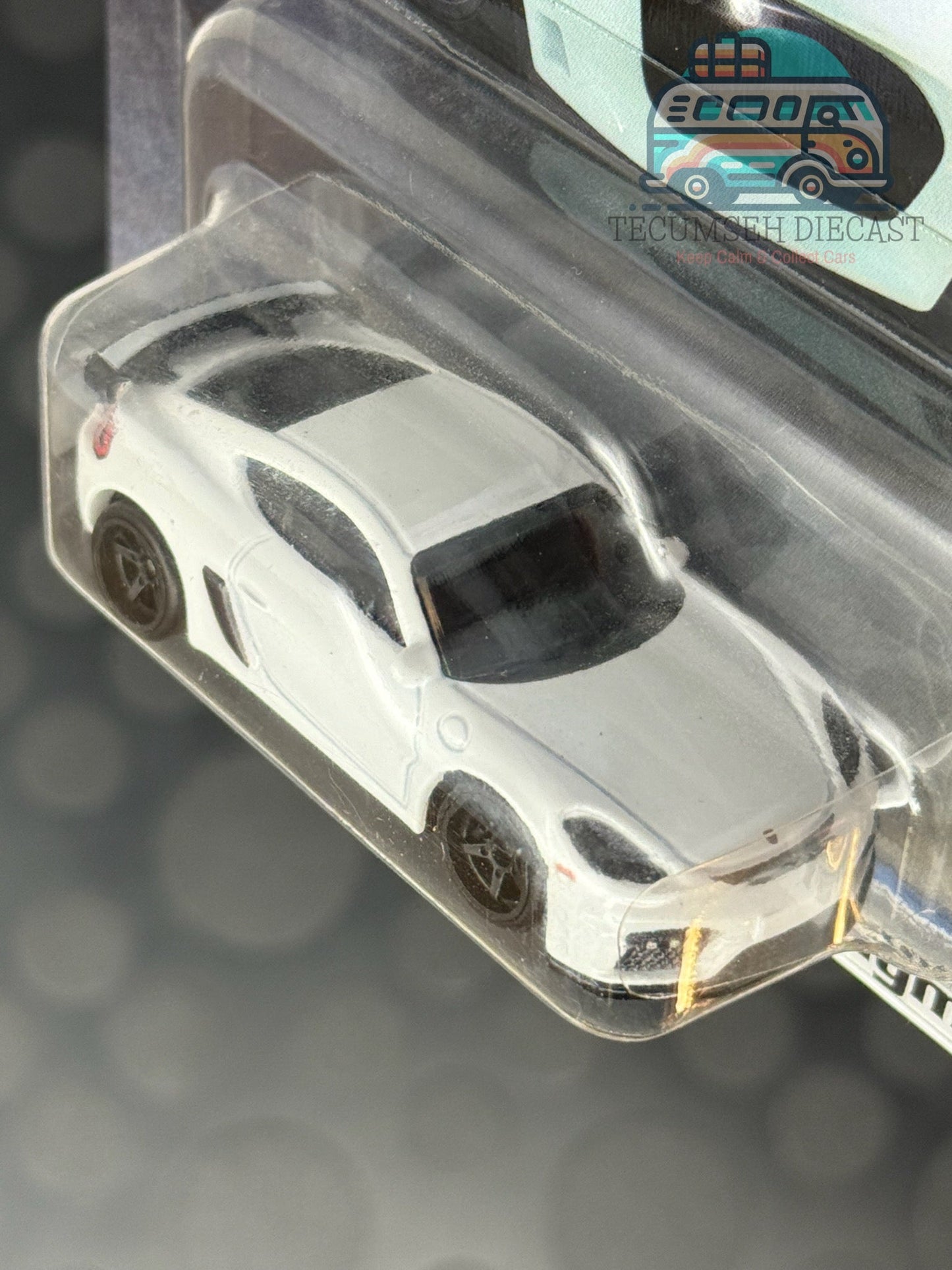 Porsche 718 Cayman GT4
