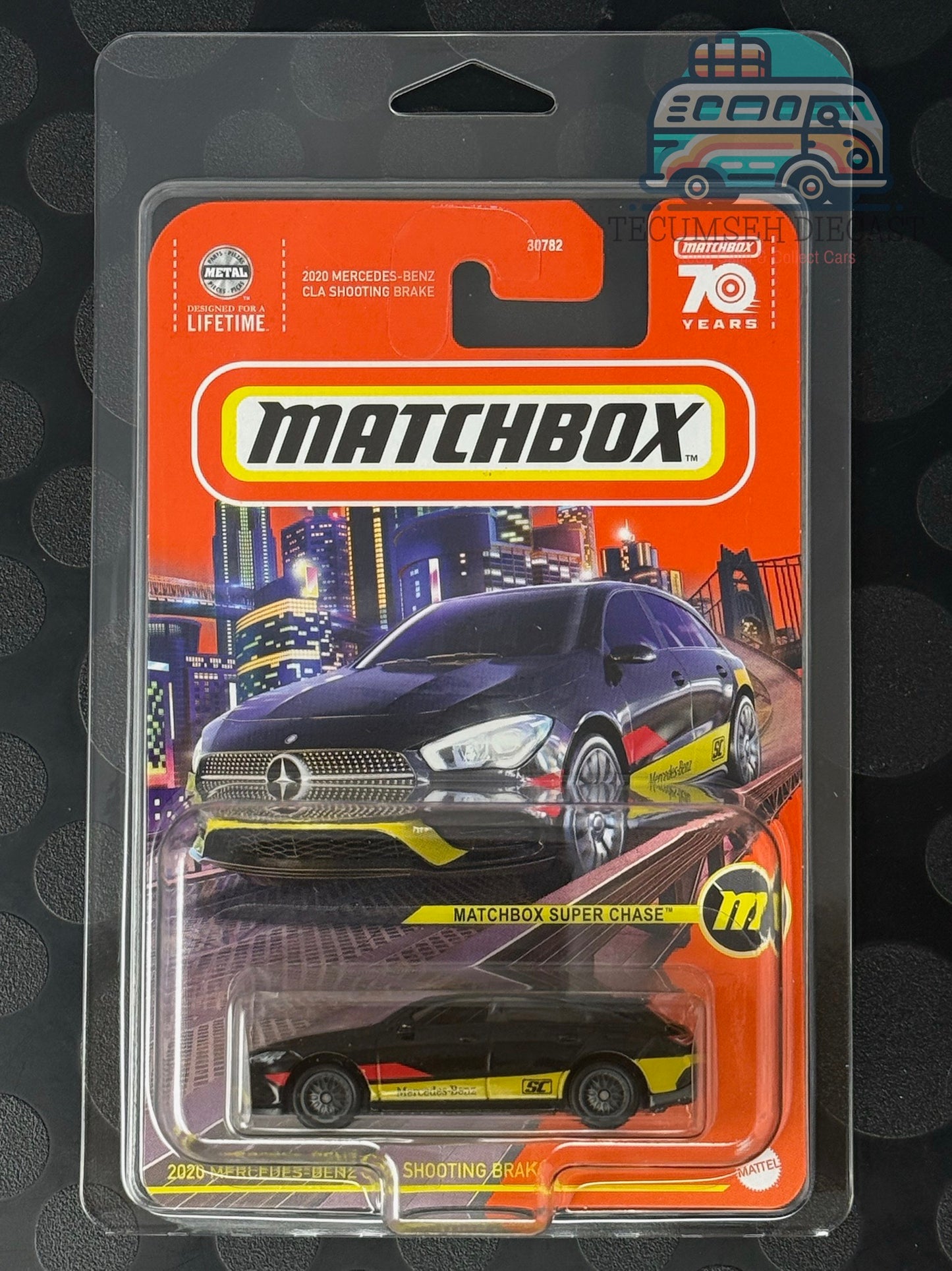 2020 Mercedes Benz CLA Shooting Brake [SUPER CHASE]
