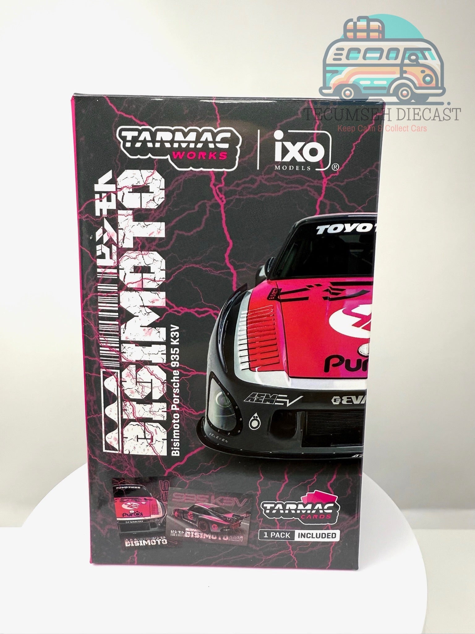 ドギョム 24H Bisimoto Porsche 935 K3V with Trading Cards - IXO Models Collab
